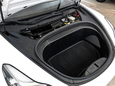 Used 2019 Tesla Model 3 Long Range AWD/4WD image 52