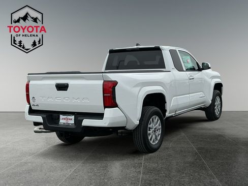 New 2026 Toyota Tacoma SR5 w/ SR5 Upgrade Package AWD/4WD image 5