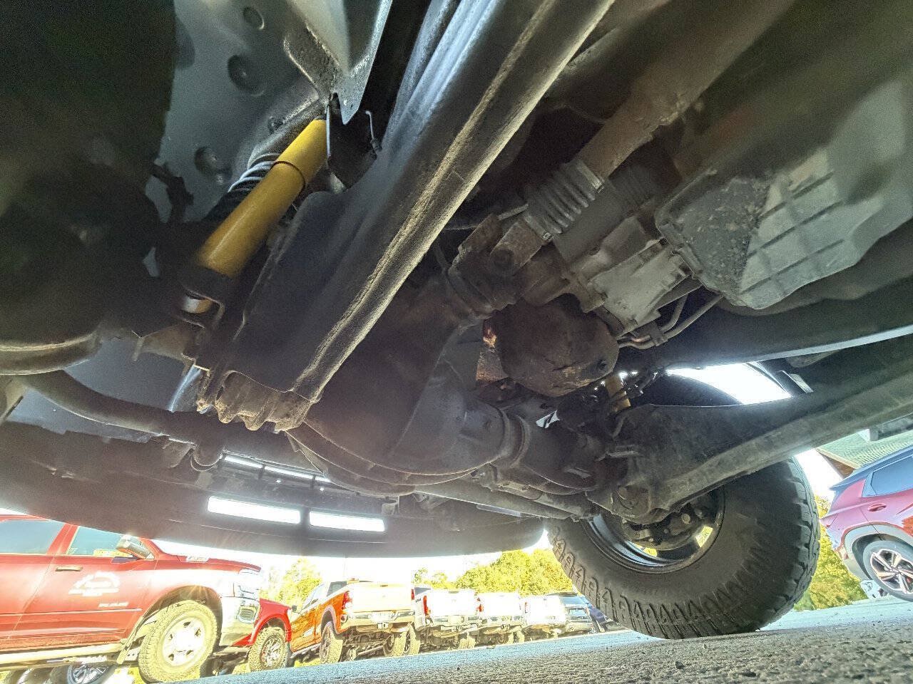 Used 2018 RAM 3500 Tradesman w/ Chrome Appearance Group AWD/4WD image 38