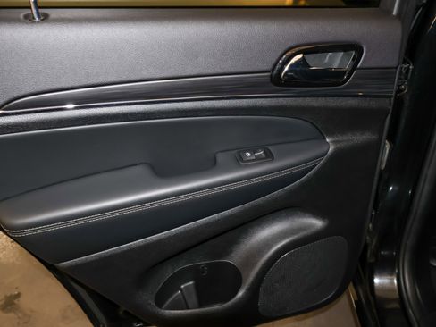 Used 2021 Jeep Grand Cherokee Limited w/ Quick Order Package 28K 80th image 23