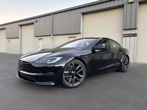 Used 2023 Tesla Model S Standard Range AWD/4WD image 5
