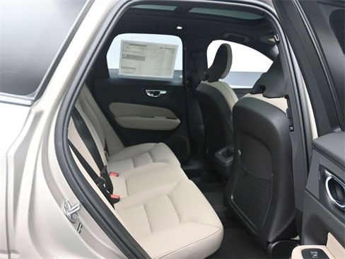 Used 2026 Volvo XC60 B5 Plus w/ Protection Package Premier AWD/4WD image 26