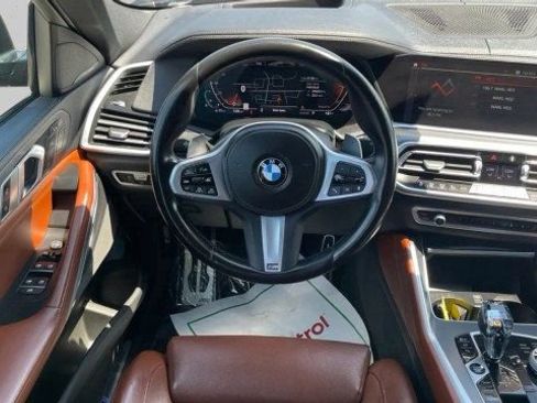 Used 2022 BMW X6 xDrive40i w/ Executive Package AWD/4WD image 19
