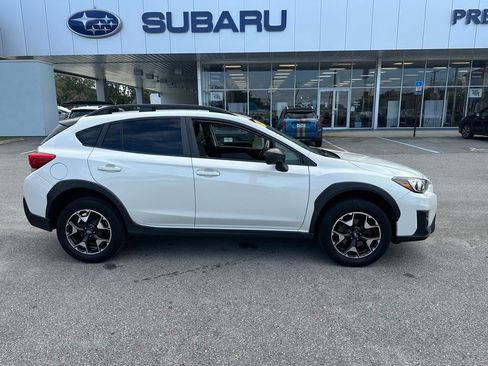 Used 2019 Subaru Crosstrek 2.0i image 2