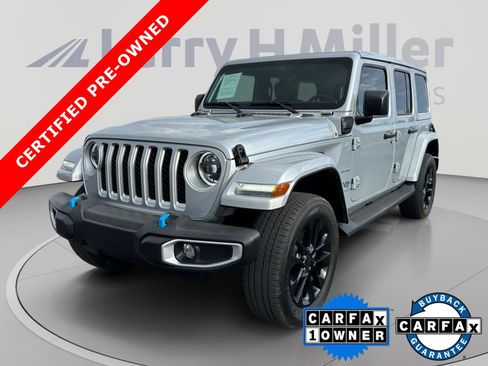 Used 2023 Jeep Wrangler Unlimited Sahara w/ Cold Weather Group AWD/4WD image 1