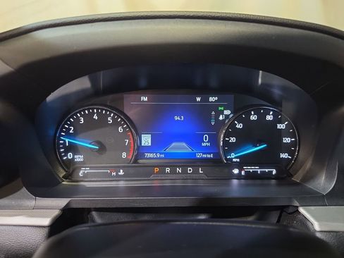 Used 2022 Ford Explorer XLT w/ Equipment Group 202A AWD/4WD image 10