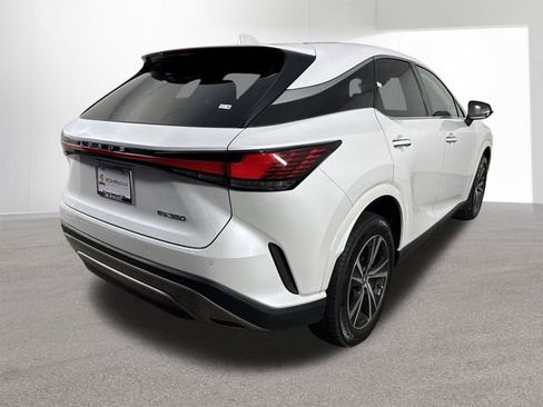 Used 2023 Lexus RX 350 Premium image 35