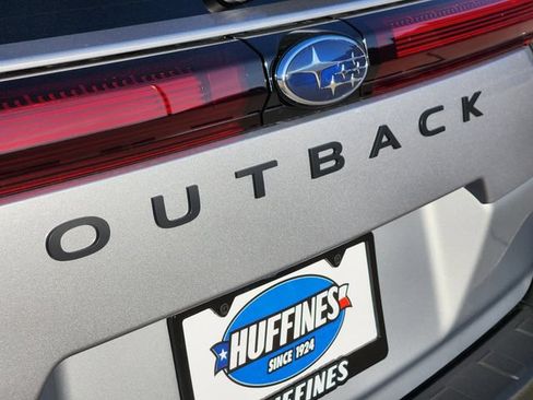 New 2026 Subaru Outback Limited AWD/4WD image 8