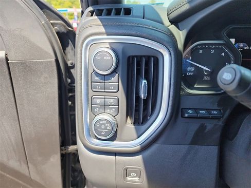 Used 2020 GMC Sierra 1500 AT4 w/ AT4 Premium Package AWD/4WD image 25