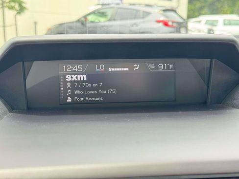 Used 2019 Subaru Crosstrek 2.0i Limited w/ Moonroof Package w/Navigation AWD/4WD image 31