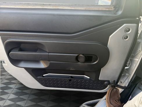 Used 2007 Jeep Wrangler X image 19