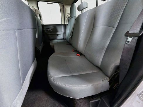 Used 2016 RAM 1500 Classic SLT AWD/4WD image 24