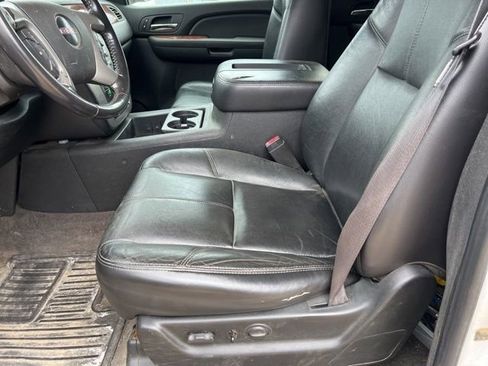 Used 2009 GMC Yukon SLT AWD/4WD image 14