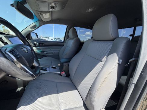 Used 2012 Toyota Tacoma 4x4 Double Cab w/ TRD Sport Pkg image 14