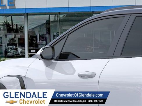 New 2026 Chevrolet Blazer EV LT image 12