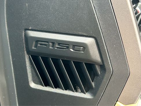 Used 2017 Ford F150 XLT AWD/4WD image 17