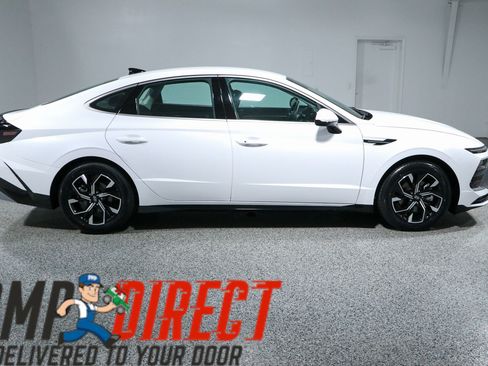 Used 2025 Hyundai Sonata SEL FWD image 6