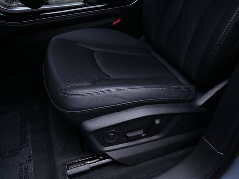 Used 2025 Audi Q7 2.0T Premium Plus AWD/4WD image 13