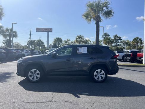 Used 2024 Toyota RAV4 LE image 7