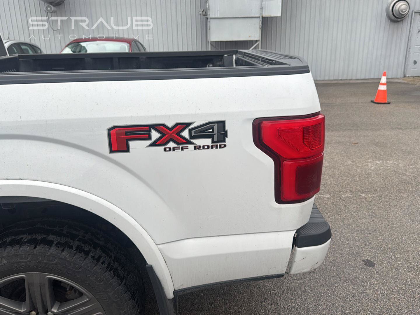 Used 2020 Ford F150 XLT w/ Equipment Group 302A Luxury AWD/4WD image 29