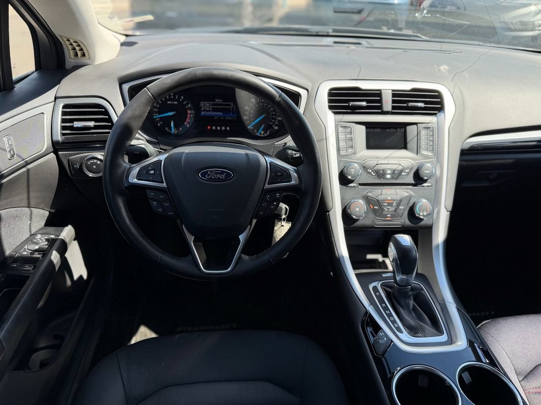 Used 2013 Ford Fusion SE FWD image 14