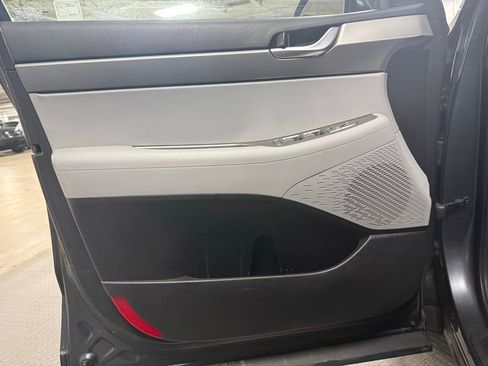 Used 2020 Hyundai Palisade SE image 8