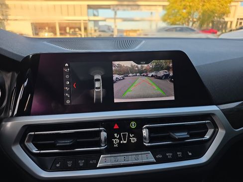 Used 2019 BMW 330i xDrive Sedan w/ Driving Assistance Package image 53