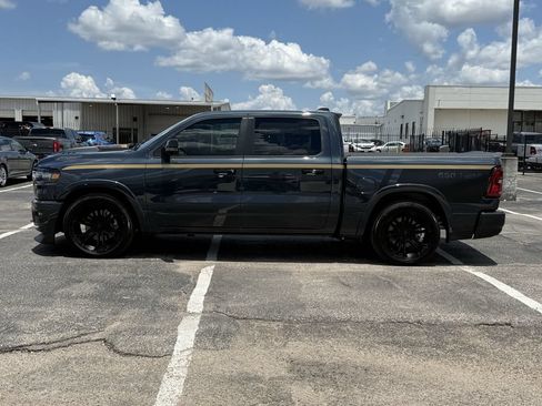 Used 2026 RAM 1500 Big Horn AWD/4WD image 8