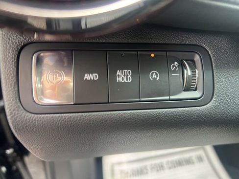Used 2025 Chevrolet Equinox RS w/ Safety and Technology Package AWD/4WD image 18
