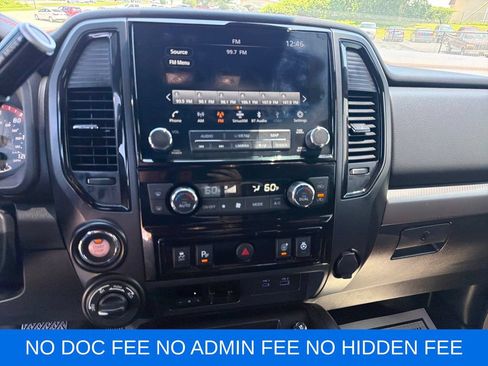 Used 2023 Nissan Titan PRO-4X w/ Pro-4x Convenience Package AWD/4WD image 20