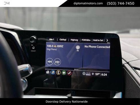 Used 2022 Chevrolet Corvette Stingray Coupe w/ Z51 Performance Package image 29