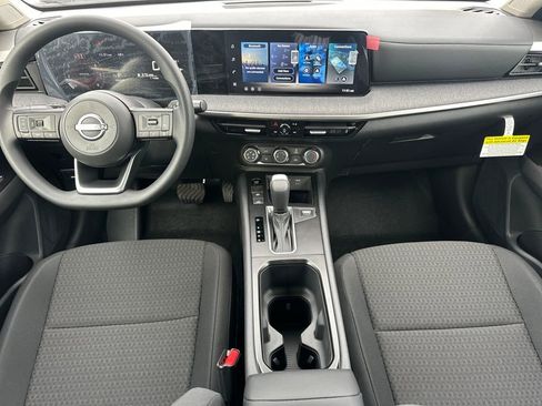 New 2026 Nissan Kicks S image 17