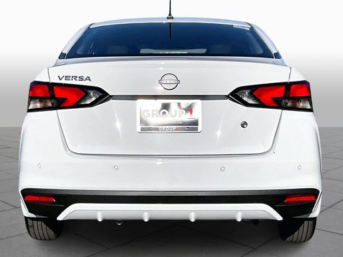 New 2025 Nissan Versa S image 4