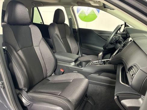 Used 2025 Subaru Outback Premium w/ Popular Package #1A image 33