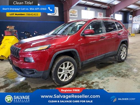 Used 2014 Jeep Cherokee Latitude w/ Comfort/Convenience Group AWD/4WD image 1