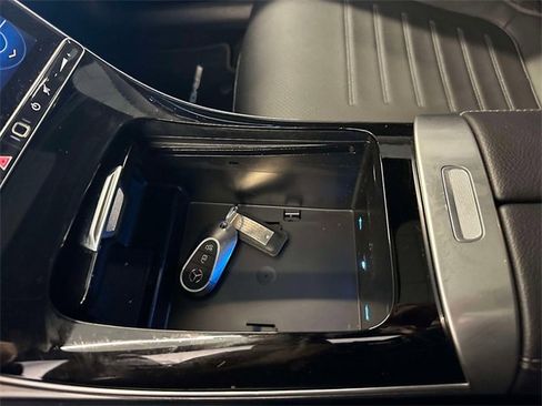 Certified 2023 Mercedes-Benz C 300 4MATIC Sedan image 25