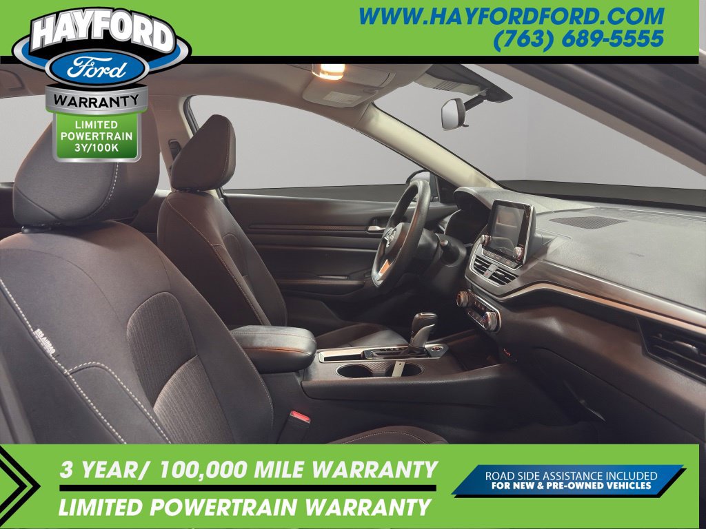Used 2025 Nissan Altima 2.5 SV FWD image 22