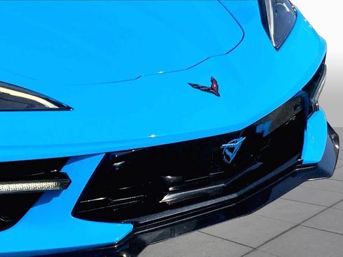 Used 2022 Chevrolet Corvette Stingray Premium Conv w/ Z51 Performance Package RWD image 24