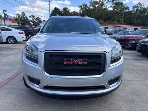 Used 2015 GMC Acadia SLE image 4