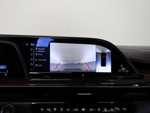 Used 2022 Cadillac Escalade ESV Sport Platinum AWD/4WD image 36