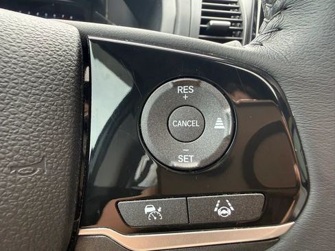 Used 2023 Honda Odyssey Touring image 21