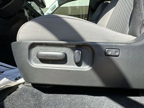 Used 2021 Toyota Tacoma SR5 image 20