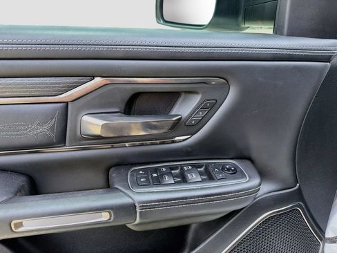 Used 2019 RAM 1500 Limited AWD/4WD image 20