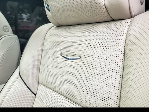 Certified 2024 Cadillac Escalade Sport w/ LPO, ONYX Package AWD/4WD image 11