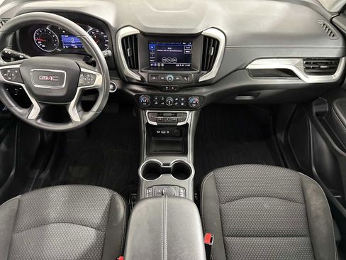 Used 2022 GMC Terrain SLE w/ Driver Convenience Package image 19