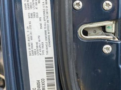 Used 2024 RAM 3500 Big Horn image 23