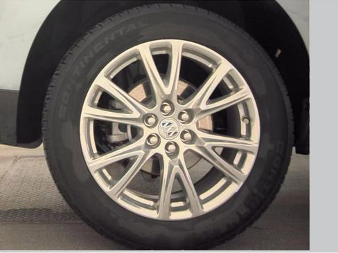 Used 2023 Buick Enclave Essence w/ Experience Buick Package FWD image 20