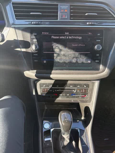 Used 2024 Volkswagen Tiguan SE AWD/4WD image 19