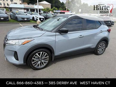 Certified 2023 Nissan Kicks SV FWD image 9