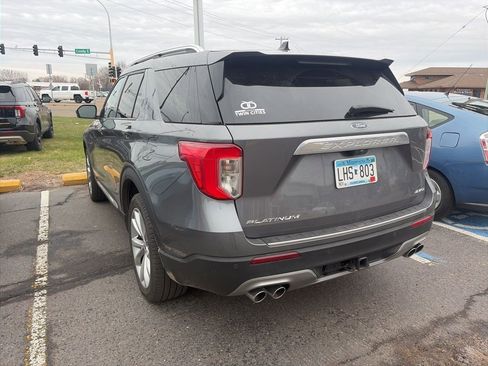 Certified 2023 Ford Explorer Platinum w/ Technology Package image 4